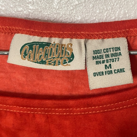 🐈‍⬛Med. Black Cat Sequined Novelty T. 100% cotton❤️ Pit-to-Pit=20.25 inches - Picture 2 of 7